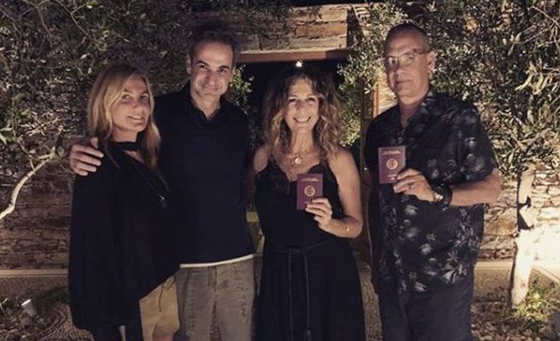 ΣΥΡΙΖΑ: Πήγε ο κ. Μητσοτάκης με στρατιωτικό ελικόπτερο σε ταξίδι αναψυχής; – Τι απάντησε ο Πέτσας