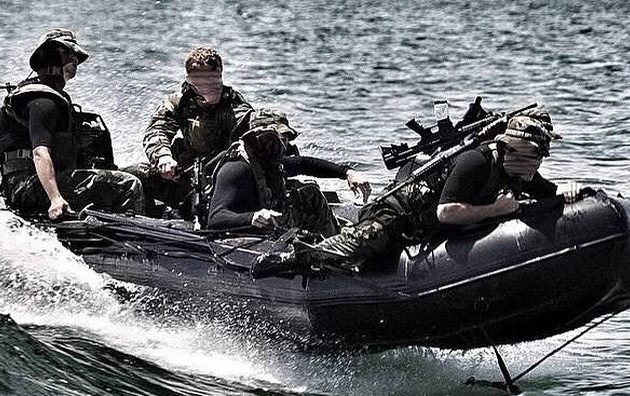 Συγκέντρωση Τούρκων κομάντος απέναντι από το Καστελόριζο