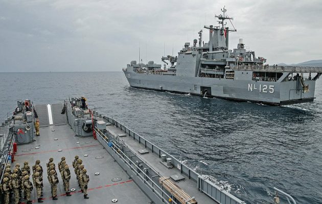 Αποχωρούν κάποια τουρκικά πολεμικά πλοία – Οι εκτιμήσεις του υπ. Άμυνας