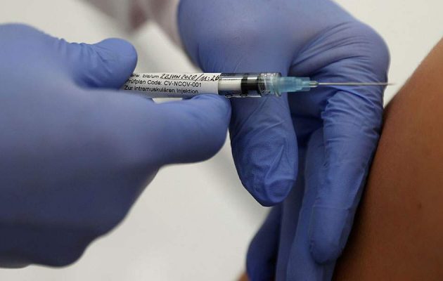 Κορωνοϊός: Απίθανο να καταστήσει υποχρεωτικό τον εμβολιασμό η Ισπανία