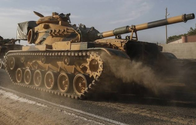 Τουρκικά μέσα: Τανκς στα σύνορα με την Ελλάδα μεταφέρουν οι τουρκικές ένοπλες δυνάμεις – Διαψεύδει το Anadolu