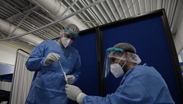 «Έκρηξη» νέων κρουσμάτων κορωνοϊού – Ανακοινώθηκαν 865