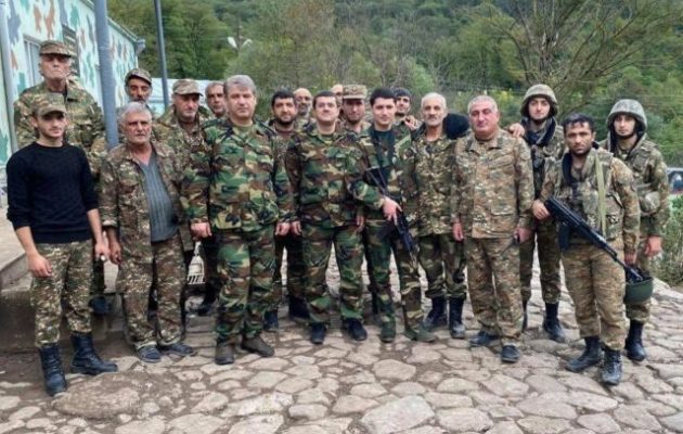 Το Αζερμπαϊτζάν βομβαρδίζει με πυραύλους τον άμαχο πληθυσμό του Αρτσάχ – Οι Αρμένιοι προειδοποίησαν με αντίποινα