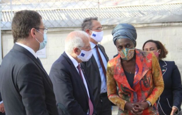 Σε καραντίνα ο Μπορέλ και ο Επίτροπος Λενάρτσιτς – Ήρθαν σε επαφή με κρούσματα