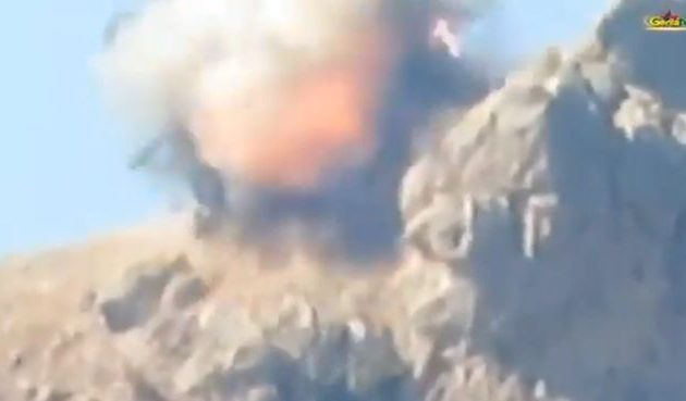 Κούρδοι αντάρτες (PKK) τινάζουν στον αέρα με ρουκέτα τουρκική θέση (βίντεο)