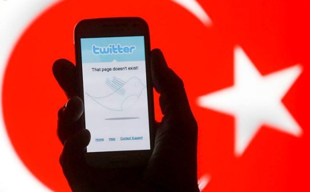 Ο Ερντογάν έβαλε «στον γύψο» με νέο νόμο και τα μέσα κοινωνικής δικτύωσης