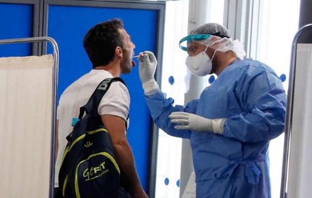 Μανώλης Δερμιτζάκης: Τα κρούσματα μπορεί να ξεπεράσουν τα 3.000 ημερησίως μέχρι το ΣΚ