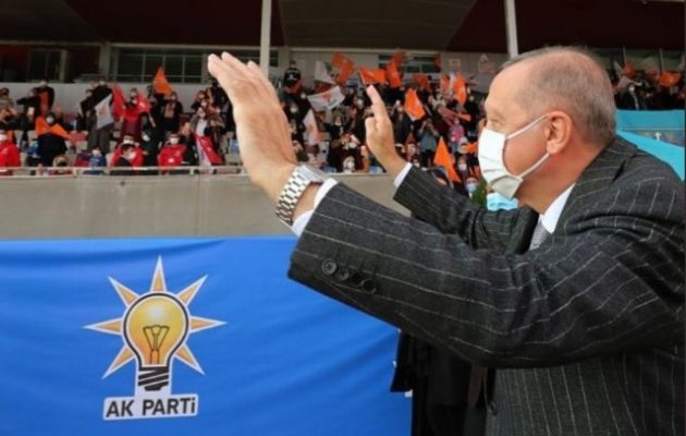 Ο Ερντογάν στις 15 Νοεμβρίου θα πάει για πικ νικ στην Αμμόχωστο ενώ τρέμει διαμελισμό της Τουρκίας
