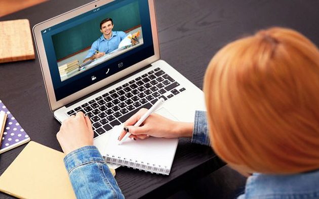 «Έπεσε» η τηλεκπαίδευση – Γίνονται έλεγχοι που οφείλεται το πρόβλημα