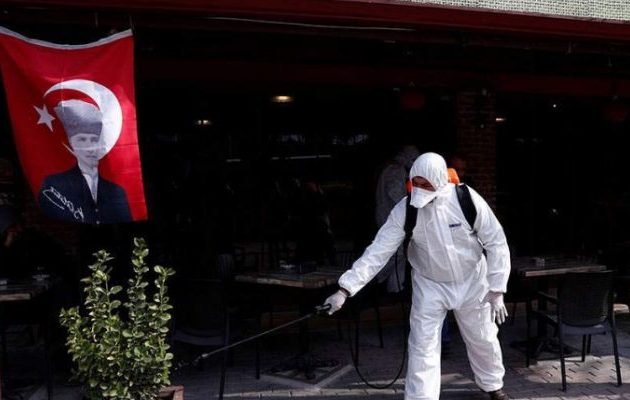 182 νέοι θάνατοι και 30.103 νέα επιβεβαιωμένα κρούσματα στην Τουρκία