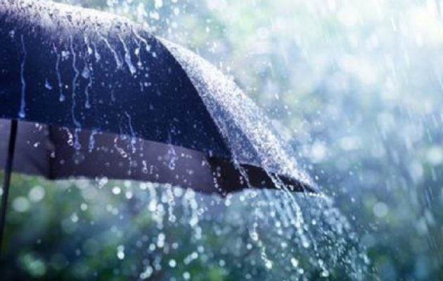 Καιρός: Που θα πέσουν ισχυρές βροχές την Παρασκευή – Πτώση της θερμοκρασίας