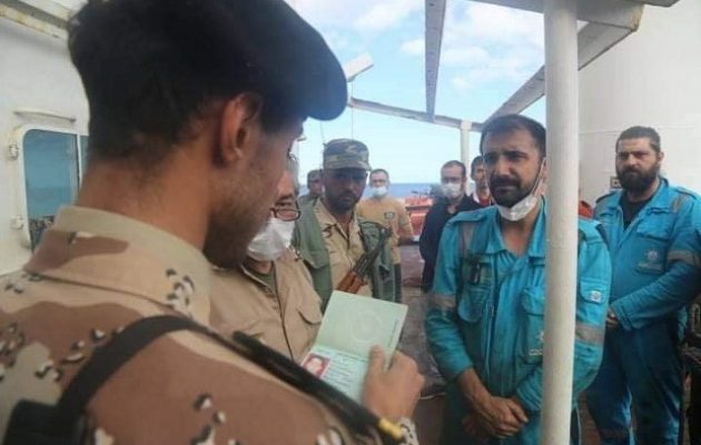 Δυνάμεις του Χαφτάρ αναχαίτισαν τουρκικό πλοίo