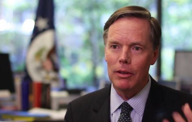 Νίκολας Μπερνς: Το ΝΑΤΟ είναι συμμαχία δημοκρατιών – Πρέπει να παραγκωνιστούν οι Τούρκοι