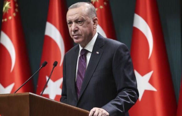 Ερντογάν: Θα υπερασπιστούμε τα κυριαρχικά μας δικαιώματα στη «Γαλάζια Πατρίδα»