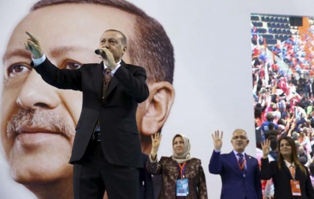 Ο Αχμέτ Ινσέλ απαντά «τι είναι ο Ερντογανισμός;»: Ένα «κράτος φυλών»