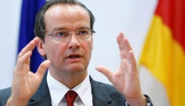 Αυτό που κάνει η Βουλγαρία με τη Βόρεια Μακεδονία «είναι εξαιρετικά επικίνδυνο»