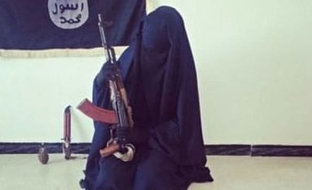 Πρώην σύζυγος οπλαρχηγού του ISIS κατηγορείται για βιασμούς σκλάβας Γιαζίντι
