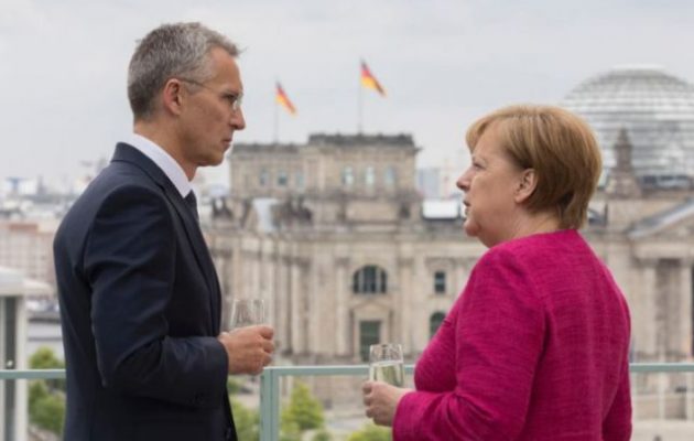 ΝΖΖ: Μέρκελ και Στόλτενμπεγκ επέβαλλαν την πολιτική κατευνασμού απέναντι στην Τουρκία