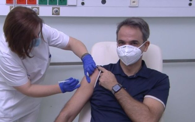 Εμβολιάστηκε ο Κυριάκος Μητσοτάκης: «Το εμβόλιο είναι ασφαλές»
