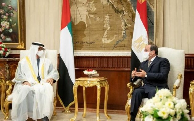 Συνάντηση προέδρου Σίσι με πρίγκιπα διάδοχο Μοχάμεντ στο Κάιρο