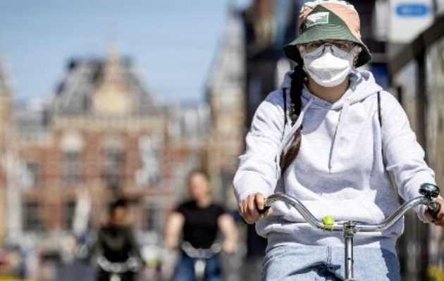 Νέο ρεκόρ στην Ολλανδία: Περισσότερα από 11.000 κρούσματα σε 24 ώρες