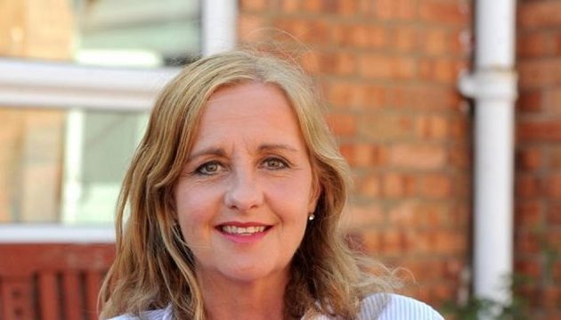 53χρονη που είχε χάσει τα δύο της πόδια βρέθηκε κρεμασμένη στο σπίτι της