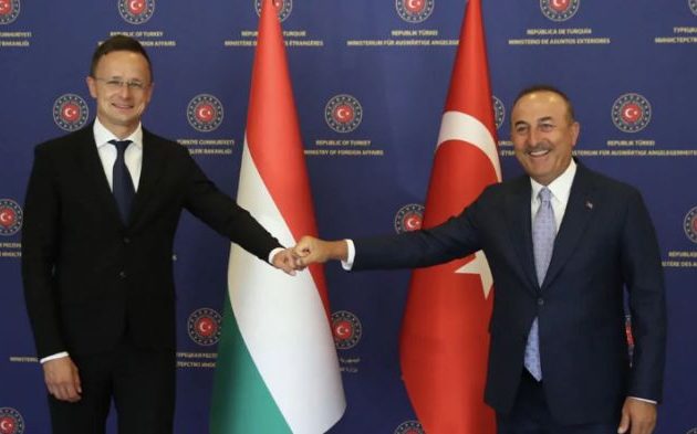 Η Ουγγαρία στηρίζει Τουρκία στη Σύνοδο Κορυφής: «Η ΕΕ πρέπει να ευχαριστήσει την Τουρκία» είπε ο Σιγιάρτο