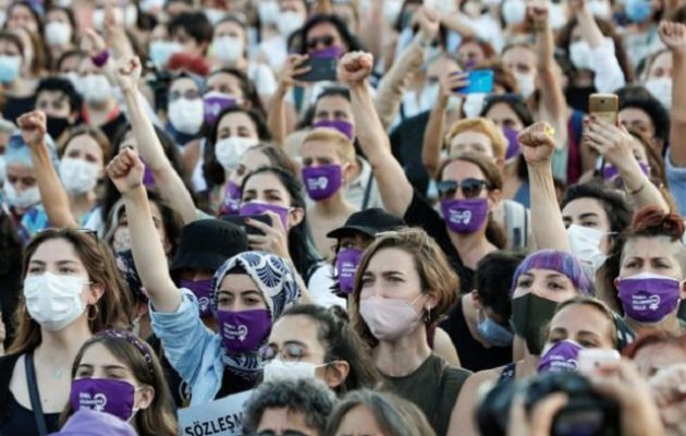 Τρεις γυναίκες δολοφονήθηκαν σε μία μέρα στην Τουρκία