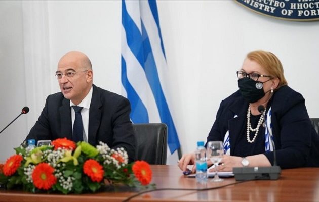 Δένδιας: Θα στηρίξουμε 3 νοσοκομεία στη Βοσνία