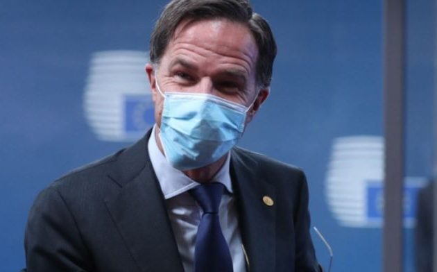 Η Ολλανδία ενώ έχει στις καταψύξεις 288.000 δόσεις εμβολίων καθυστερεί τους εμβολιασμούς λόγω προβλημάτων