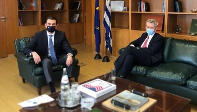 Συνάντηση Σκρέκα-Πάιατ: «Η συνεργασία Ελλάδας-ΗΠΑ στην ενέργεια αποτελεί εχέγγυο για ασφάλεια και σταθερότητα»