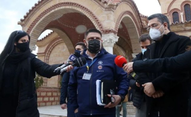 Ο 36χρονος διάκονος με τη νοτιοαφρικανική μετάλλαξη είχε νοσήσει ξανά με κορωνοϊό