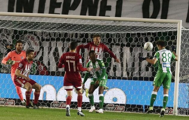 Ο Παναθηναϊκός σταμάτησε το αήττητο του Ολυμπιακού 2-1