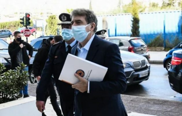 Πανδημία: Στο κόκκινο η Πάτρα με εκατοντάδες κρούσματα συμπεριλαμβανομένων μεταλλάξεων