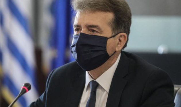 Ο Χρυσοχοΐδης στην Πάτρα για να «πολεμήσει» τον κορωνοϊό