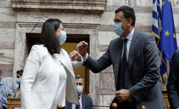 ΣΥΡΙΖΑ-ΠΣ: Τα έχουν χαμένα – Ο Κικίλιας εισηγείται, τα σχολεία εστίες μετάδοσης, η Κεραμέως «δεν ευθύνομαι»