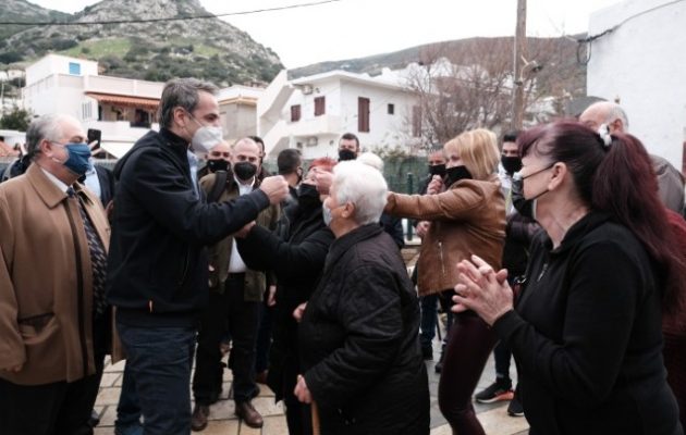 Μητσοτάκης: Χωρίς ηλιακά κριτήρια ο εμβολιασμός στα μικρά και ακριτικά νησιά μας