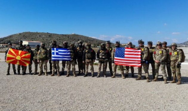 Συνεκπαίδευση Ελλήνων, Βορειομακεδόνων και Αμερικανών αλεξιπτωτιστών – Οι ΒΜ αποφοίτησαν από τη ΣΧΑΛ