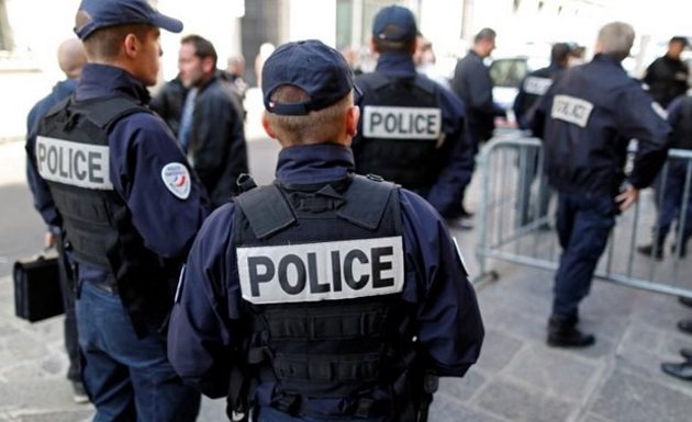 Γαλλία: Ζήτησαν πριόνι για να τεμαχίσουν το θύμα τους και τους συνέλαβαν