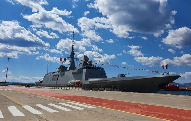 Στον Πειραιά η γαλλική φρεγάτα πολλαπλών αποστολών Λανγκεντόκ