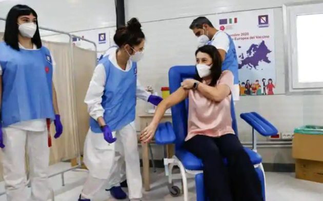 Η Ιταλία θα χορηγεί μία δόση εμβολίου σε όσους πέρασαν την Covid-19