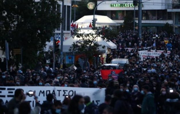 Μαύροι Πάνθηρες Πανιώνιου: «Ο λαός δεν φιμώνεται, δεν σκύβει»