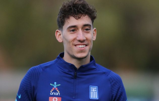 Ο Κώστας Τσιμίκας στον ΟΠΑΠ για την πρεμιέρα της Εθνικής Ομάδας στο Παγκόσμιο Κύπελλο (βίντεο)