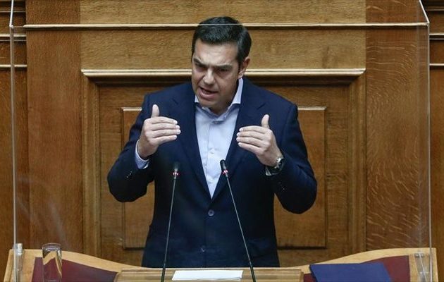 Τσίπρας σε Μητσοτάκη: Σε κατηγορώ για «διασπορά φόβου» – Απέναντί σου η κοινωνία