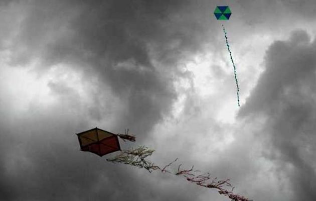 Καιρός: Καθαρά Δευτέρα με βροχές, καταιγίδες και θυελλώδεις ανέμους