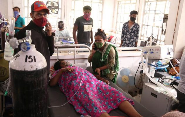 Κορωνοϊός: Παγκόσμιο ρεκόρ κρουσμάτων μέσα σε μία ημέρα – Τρόμος για το μέλλον