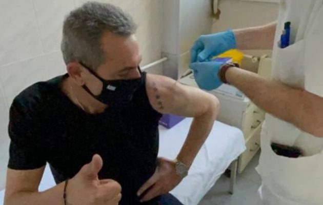 Ο Πάνος Καμμένος εμβολιάστηκε με Sputnik στη Σερβία