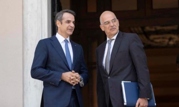 Στις 6 Απριλίου Μητσοτάκης-Δένδιας στη Λιβύη – Άμεση λειτουργία της Ελληνικής Πρεσβείας