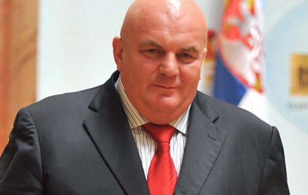 Καταγγελίες κατά Σέρβου δημάρχου για όργια με ανήλικες