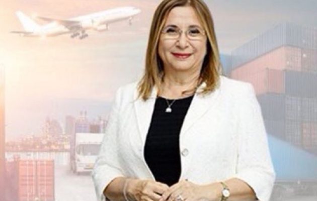 O Ερντογάν «έφαγε» την υπουργό Εμπορίου και σχημάτισε δύο νέα υπουργεία